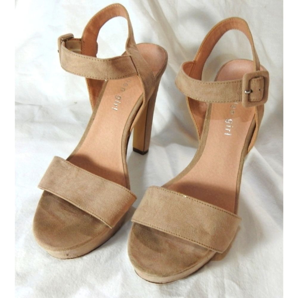 Madden Girl Rollo Platform‎ Sandal Size 8